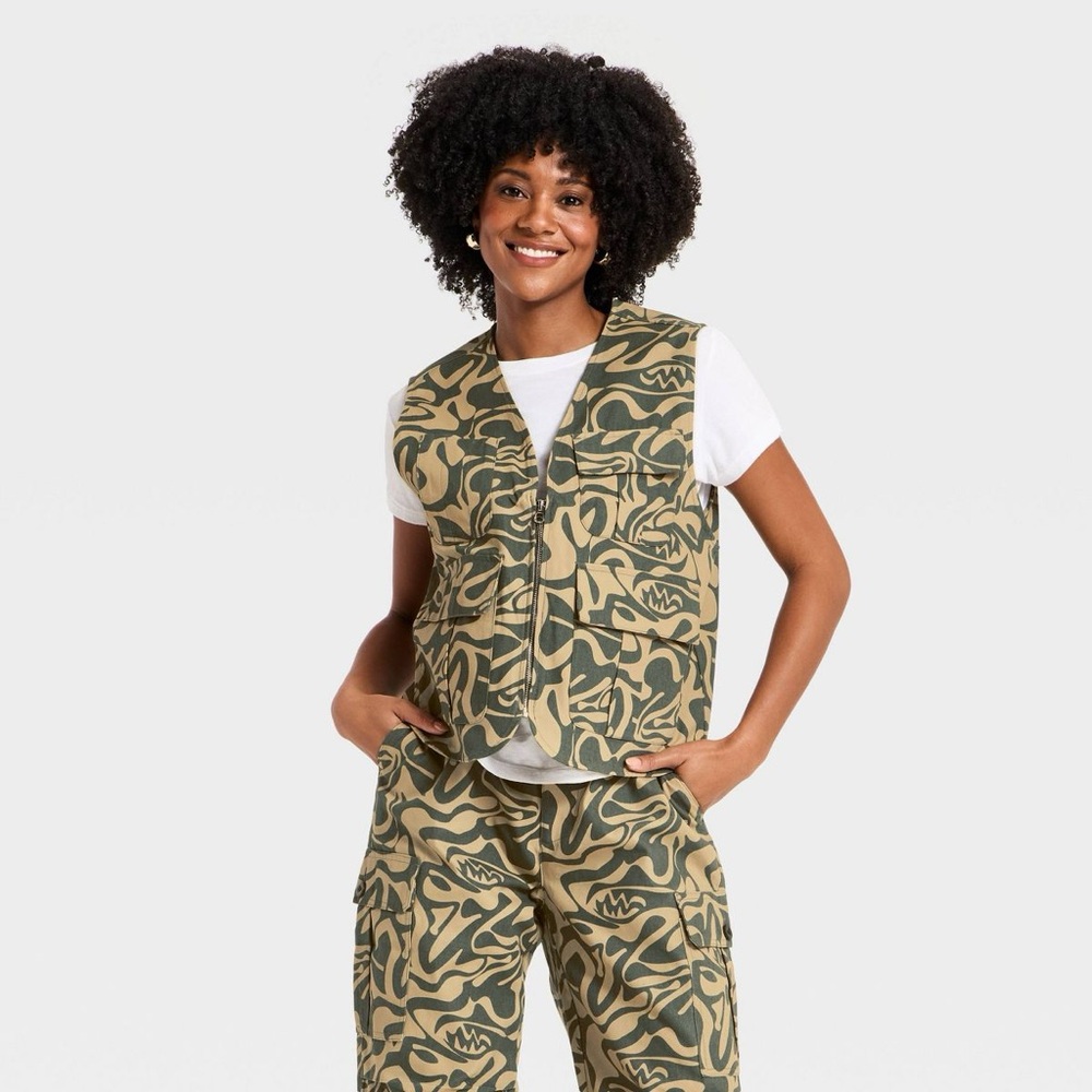 Black History Month Adult Cargo Vest - Dark Green Abstract size XL NWOT